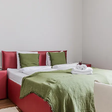 Appartement Flat In The Quiet Centre, Sleeps 6