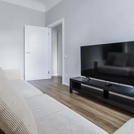 Flat In The Quiet Centre, Sleeps 6 * Riga